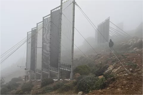 Harvesting Water From Air thumbnail